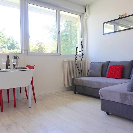 Mâcon Appartement La Roseraie Parking Prive מראה חיצוני תמונה